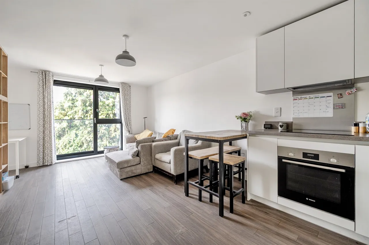 Boyn Valley Road, Maidenhead, SL6, photo 3