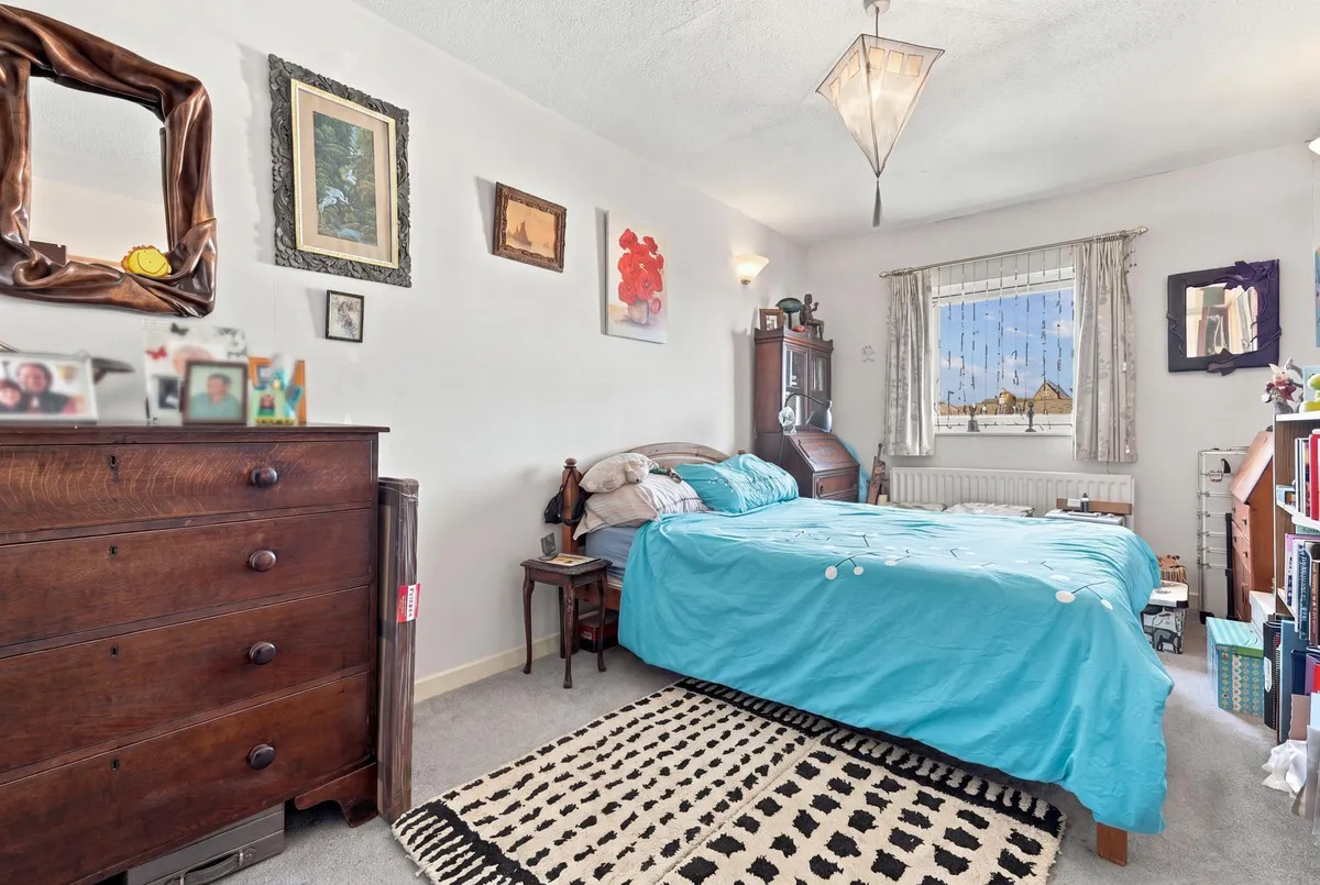 Princes Road, Buckhurst Hill, IG9, photo 9