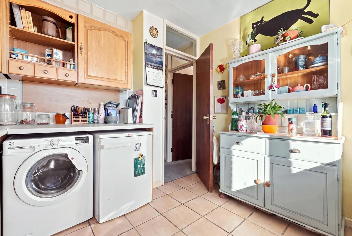 Princes Road, Buckhurst Hill, IG9, photo 8