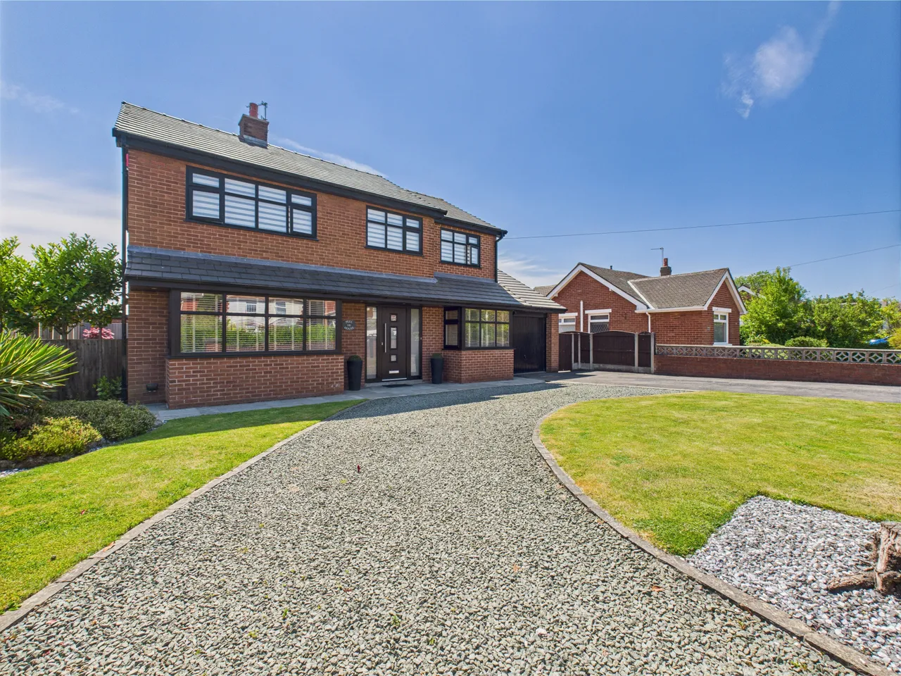 3 bed house for sale — Lytham Road, Freckleton, Lancashire, PR4 1AB
