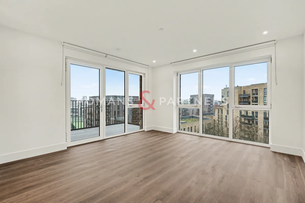 2 bed flat to rent, Botancial Apartments, Bow Green, E3