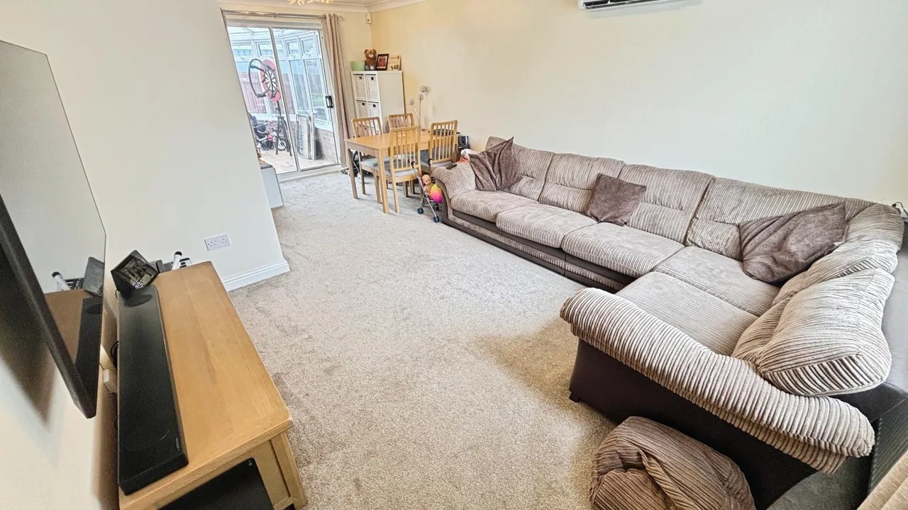 Adelaide Close, Waddington, LN5, photo 6