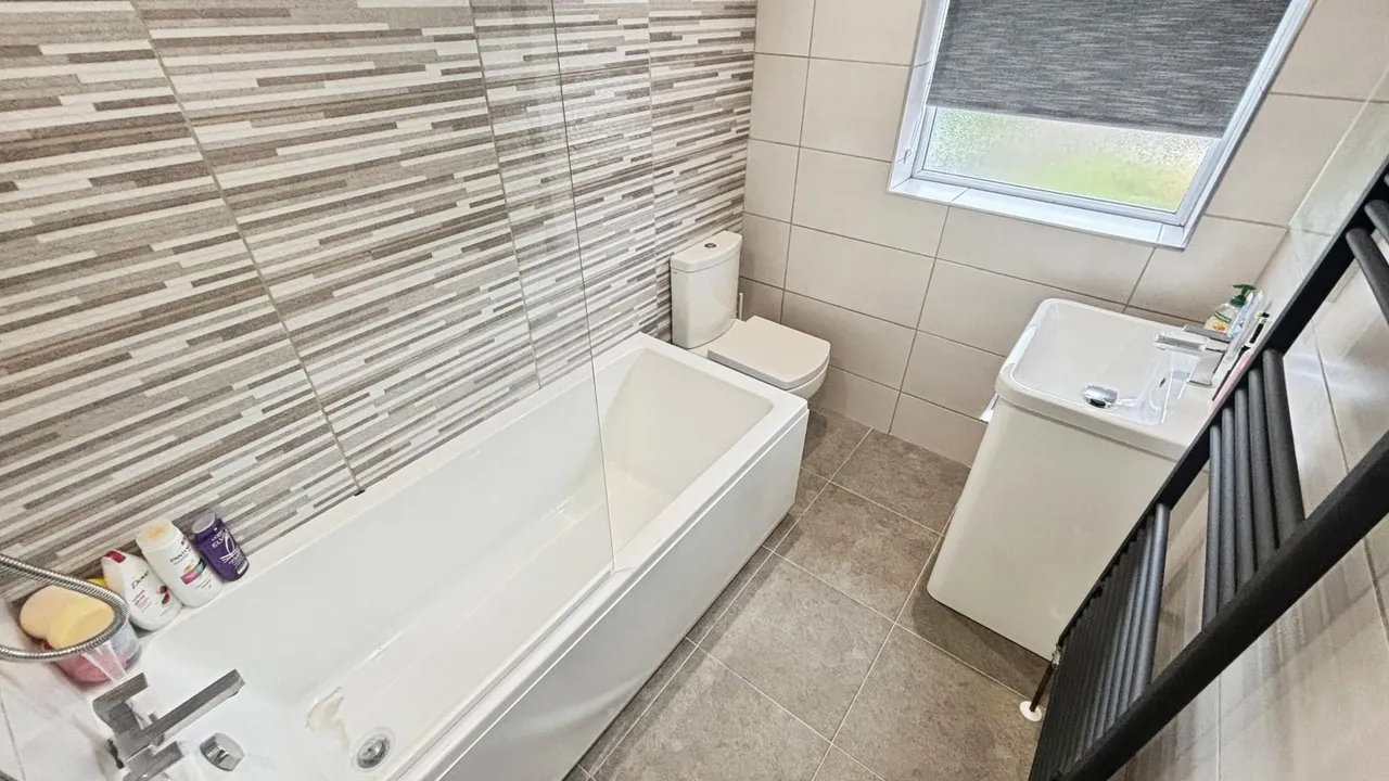 Adelaide Close, Waddington, LN5, photo 13