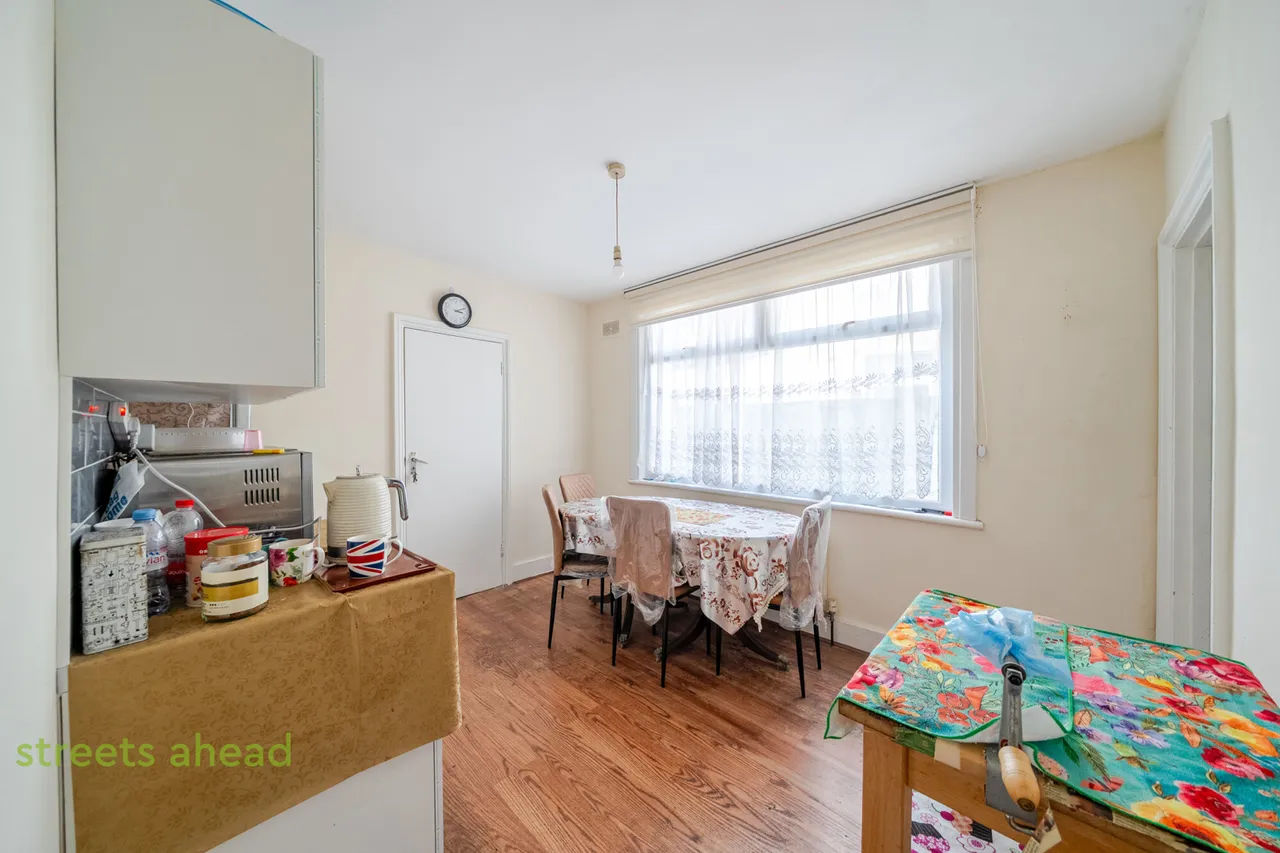 Bensham Lane, Thornton Heath, CR7, photo 14
