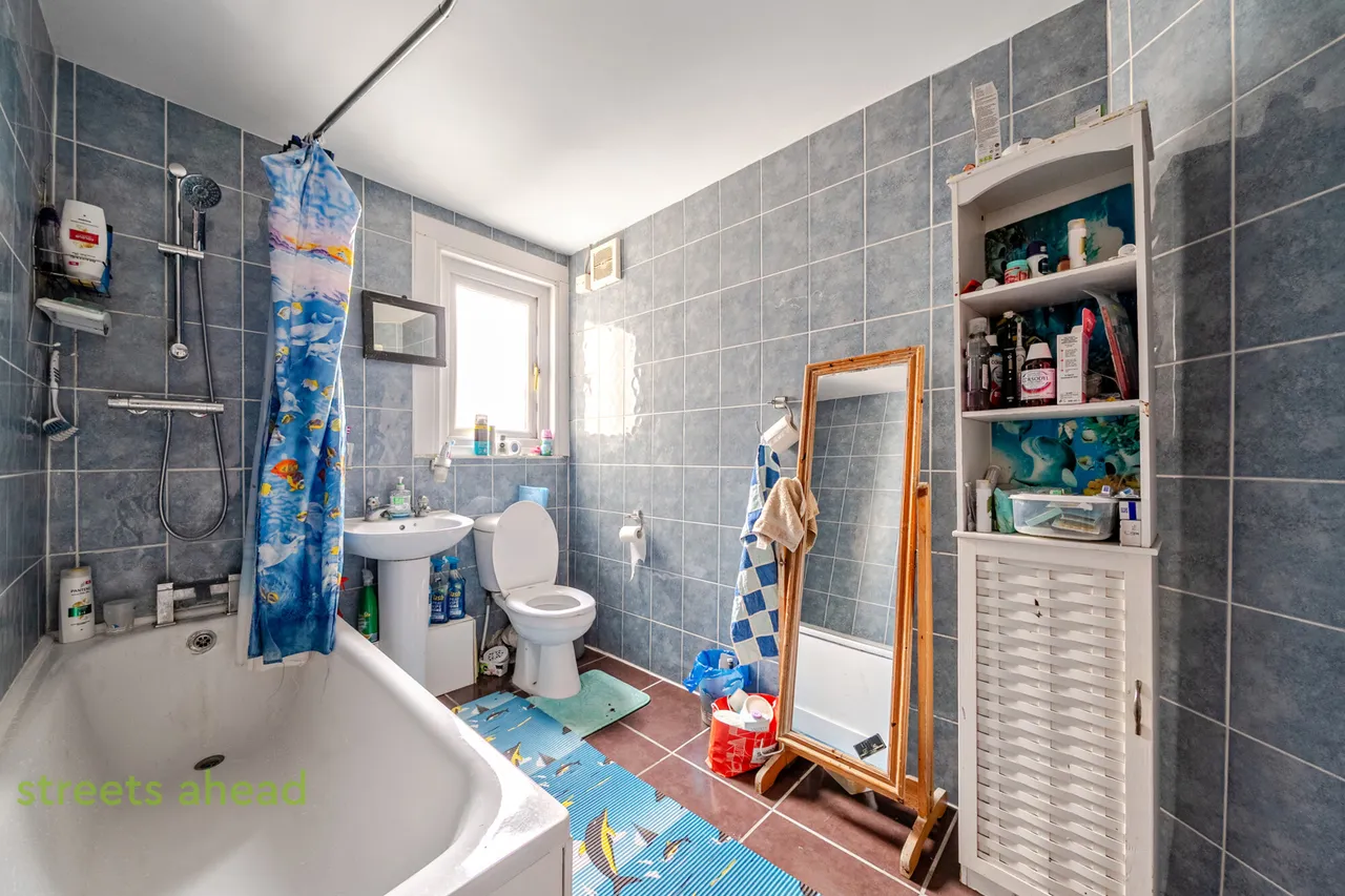 Bensham Lane, Thornton Heath, CR7, photo 6