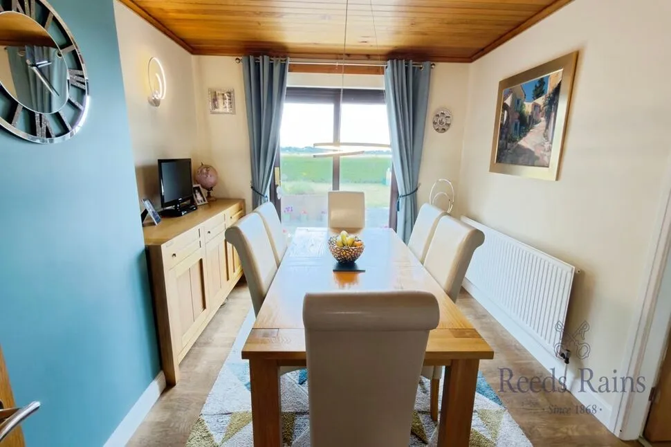 Doncaster Road, Whitley, DN14, photo 14