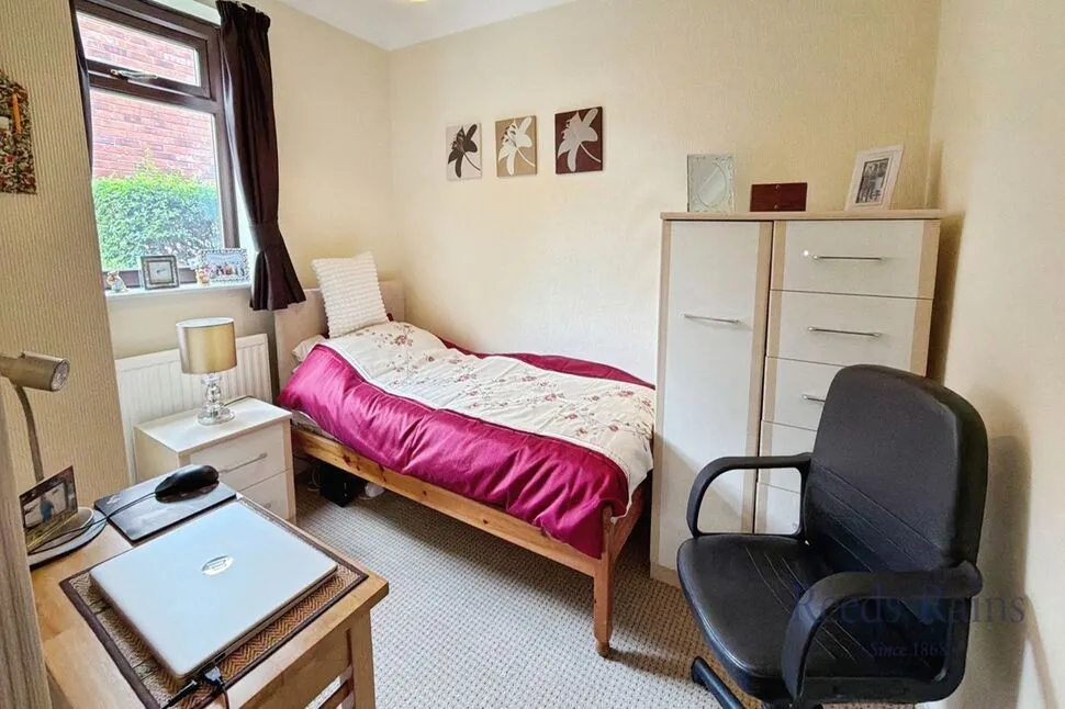 Doncaster Road, Whitley, DN14, photo 13