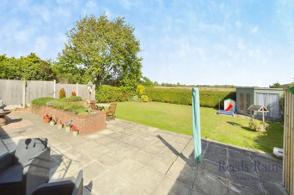 Doncaster Road, Whitley, DN14, photo 19