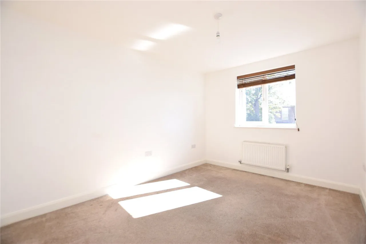 Pearsons Way, Seacroft, LS14, photo 6