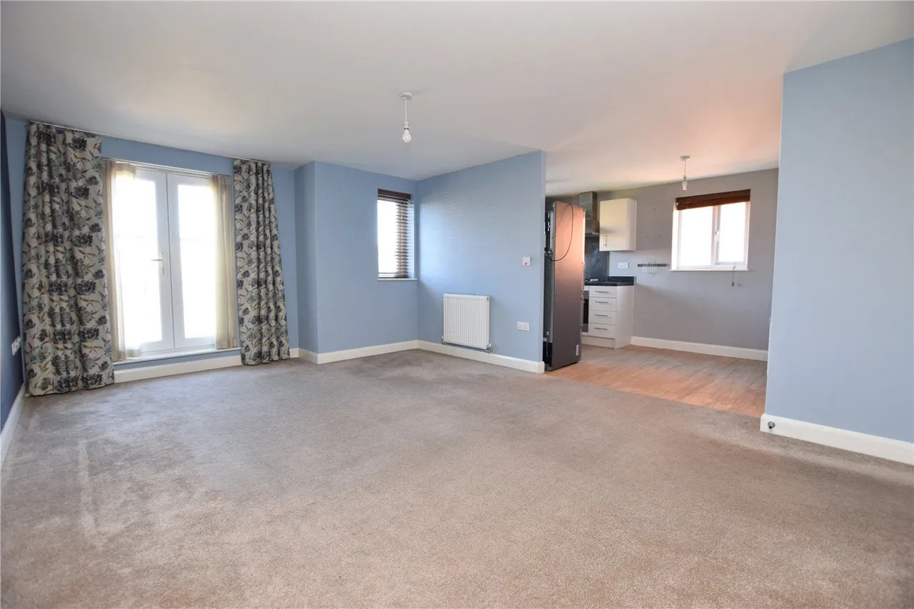 Pearsons Way, Seacroft, LS14, photo 2