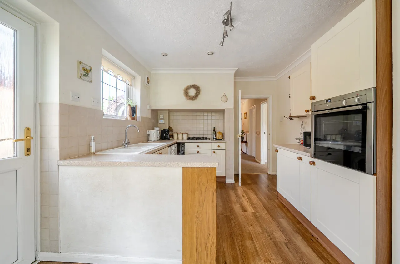 Cranmore Close, Aldershot, Hampshire, GU11 3BH, photo 18