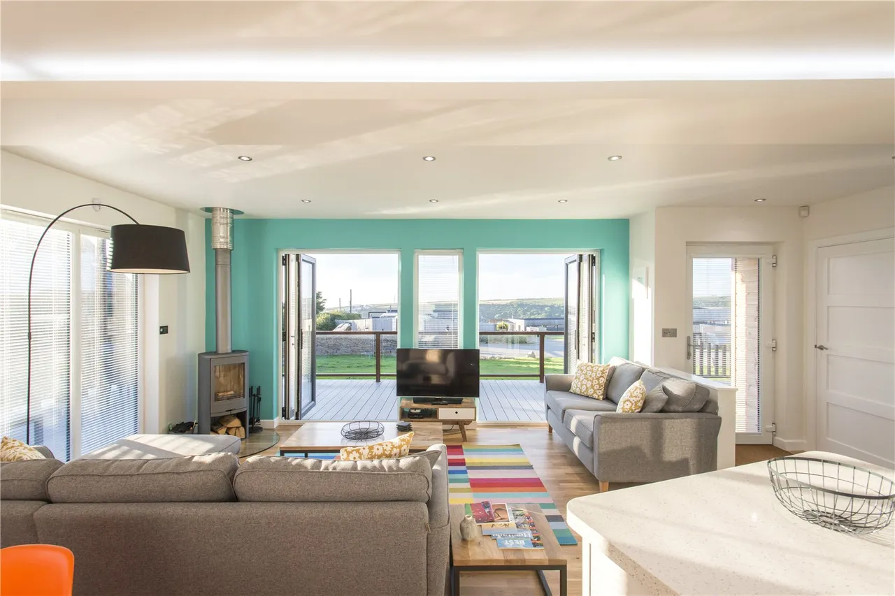 The Residence, Gwel an Mor, Portreath, Cornwall, TR16 4PE, photo 3