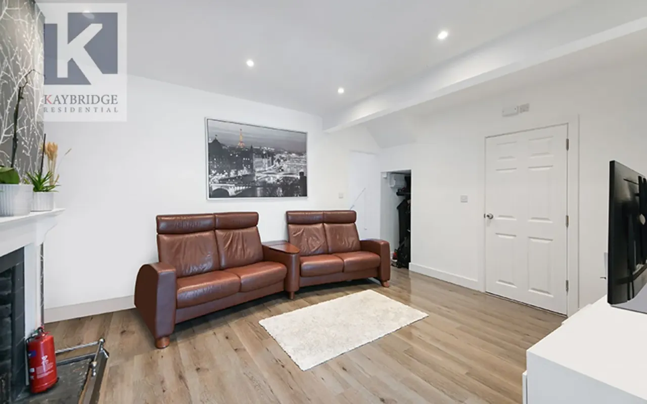 Curtis Road, Epsom, KT19, photo 4