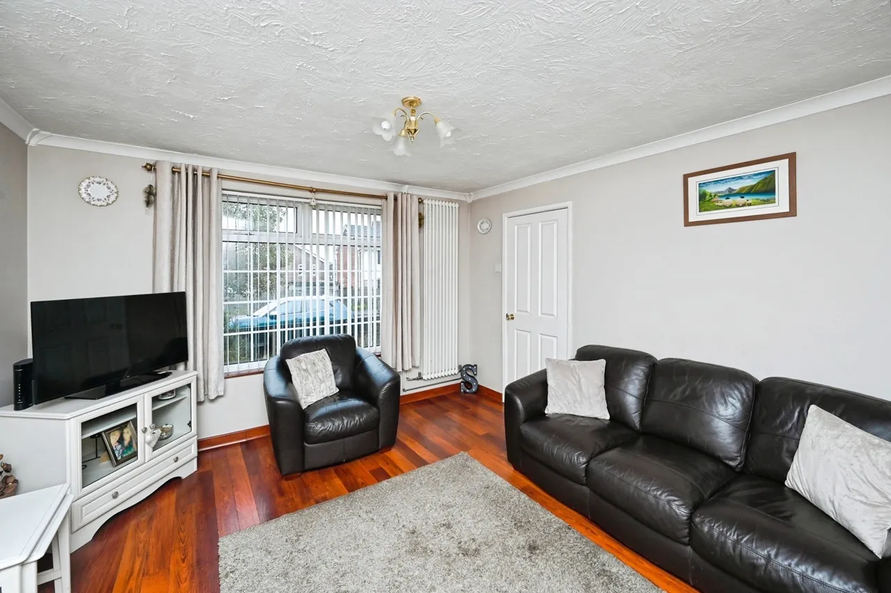 Egmanton Road, Meden Vale, Mansfield, Nottinghamshire, NG20, photo 3