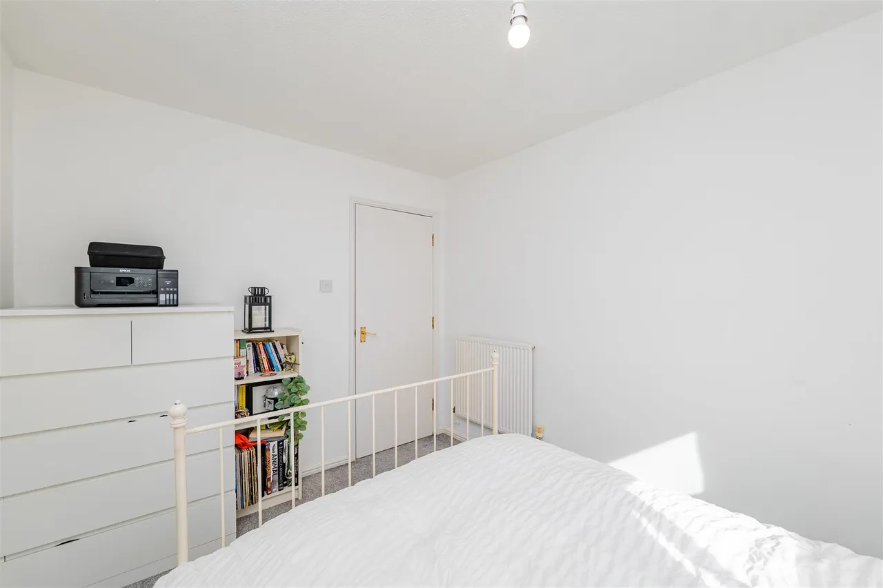 Heol Broadland, Barry, CF62, photo 11