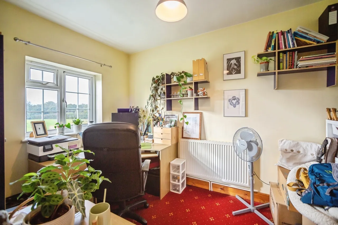 Maidstone Road, Nettlestead, Maidstone, Kent, ME18, photo 9