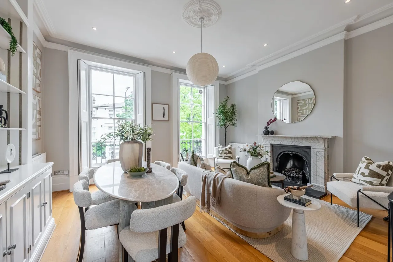 3 bed flat for sale — Westbourne Park Road, Notting Hill, London, W2 5PX