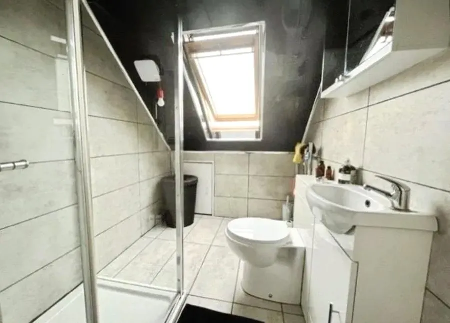 Chesterfield Road, Ashford, TW15, photo 5