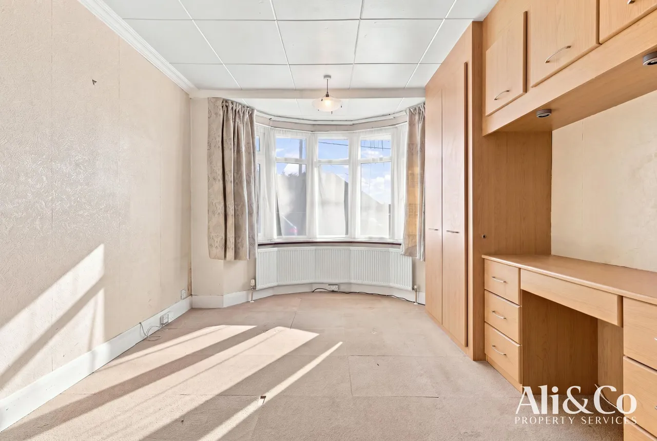 Blackshots Lane, Grays, Essex, RM16 2LL, photo 19