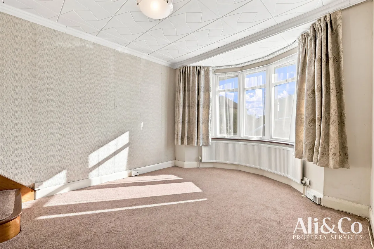 Blackshots Lane, Grays, Essex, RM16 2LL, photo 18
