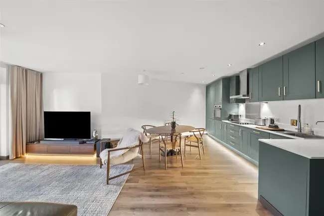 1 bed flat for sale — Gramophone Lane, The Venue, Hayes, UB3 1FP