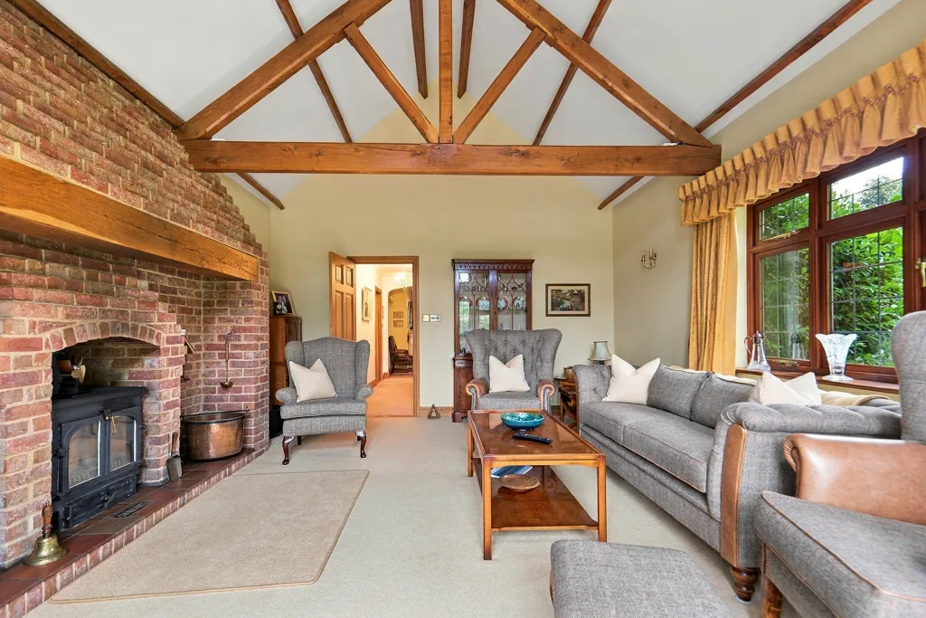 The Green, Caston, NR17, photo 5