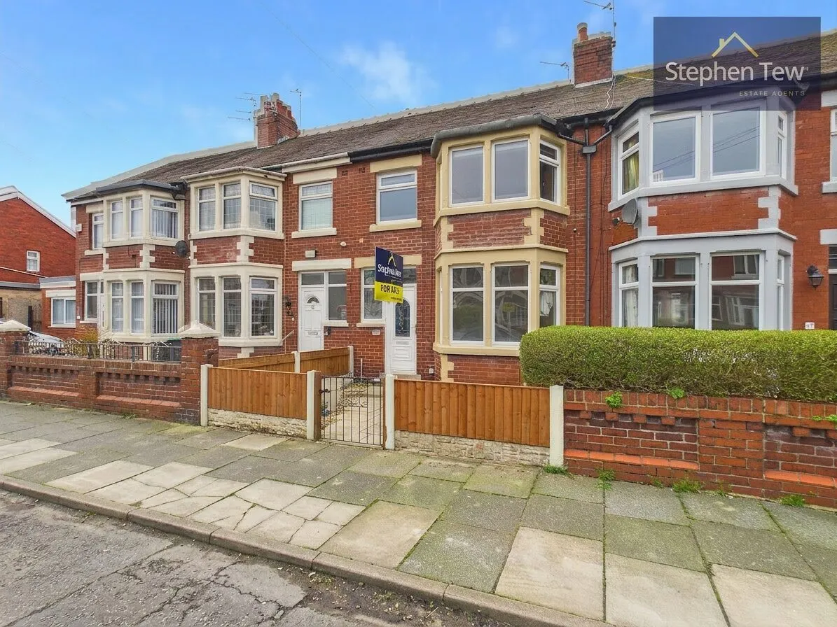 3 bed house to rent, Beverley Grove, Blackpool, FY4