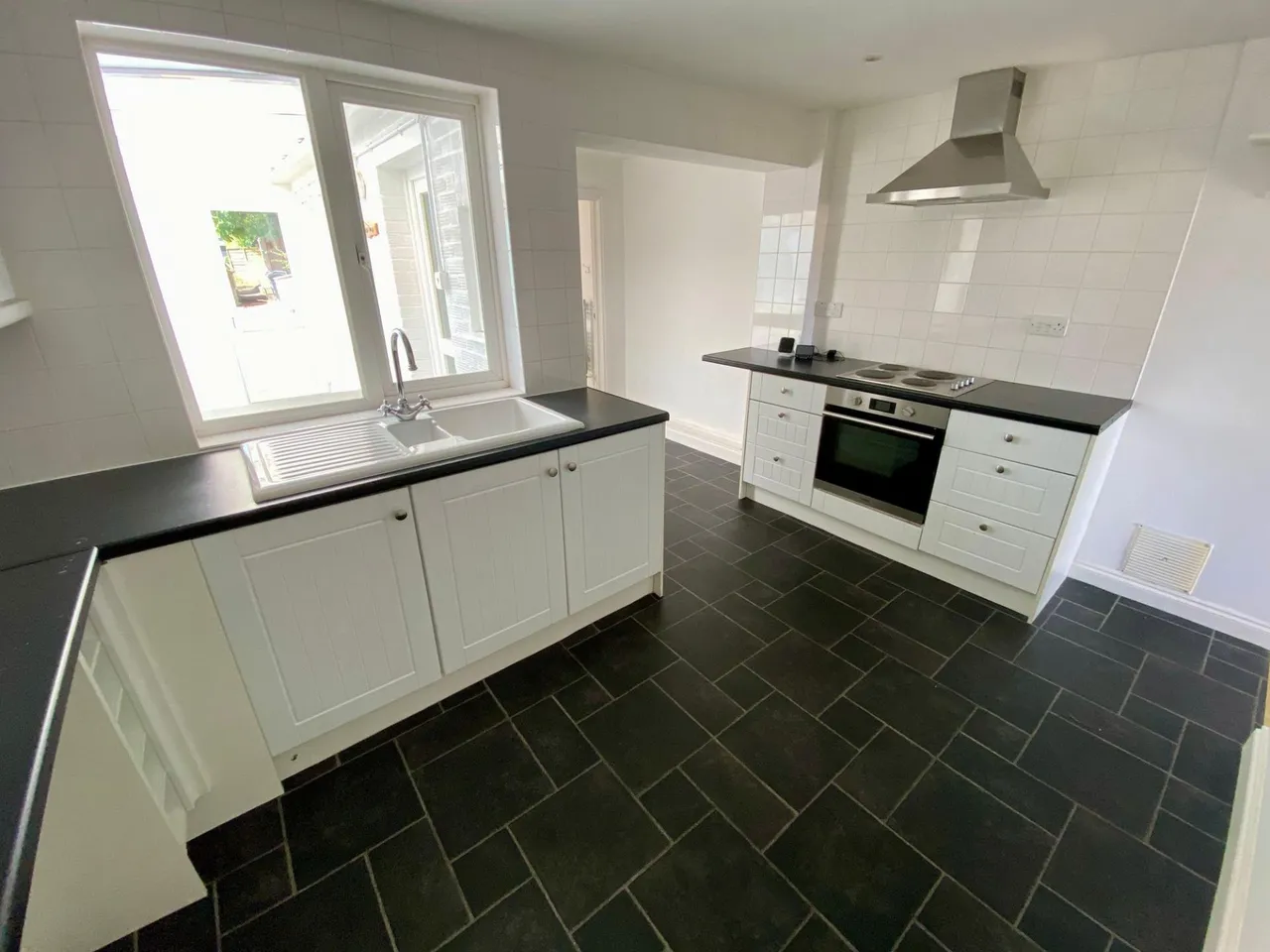 Lavender Cottages, Gelston, NG32, photo 3