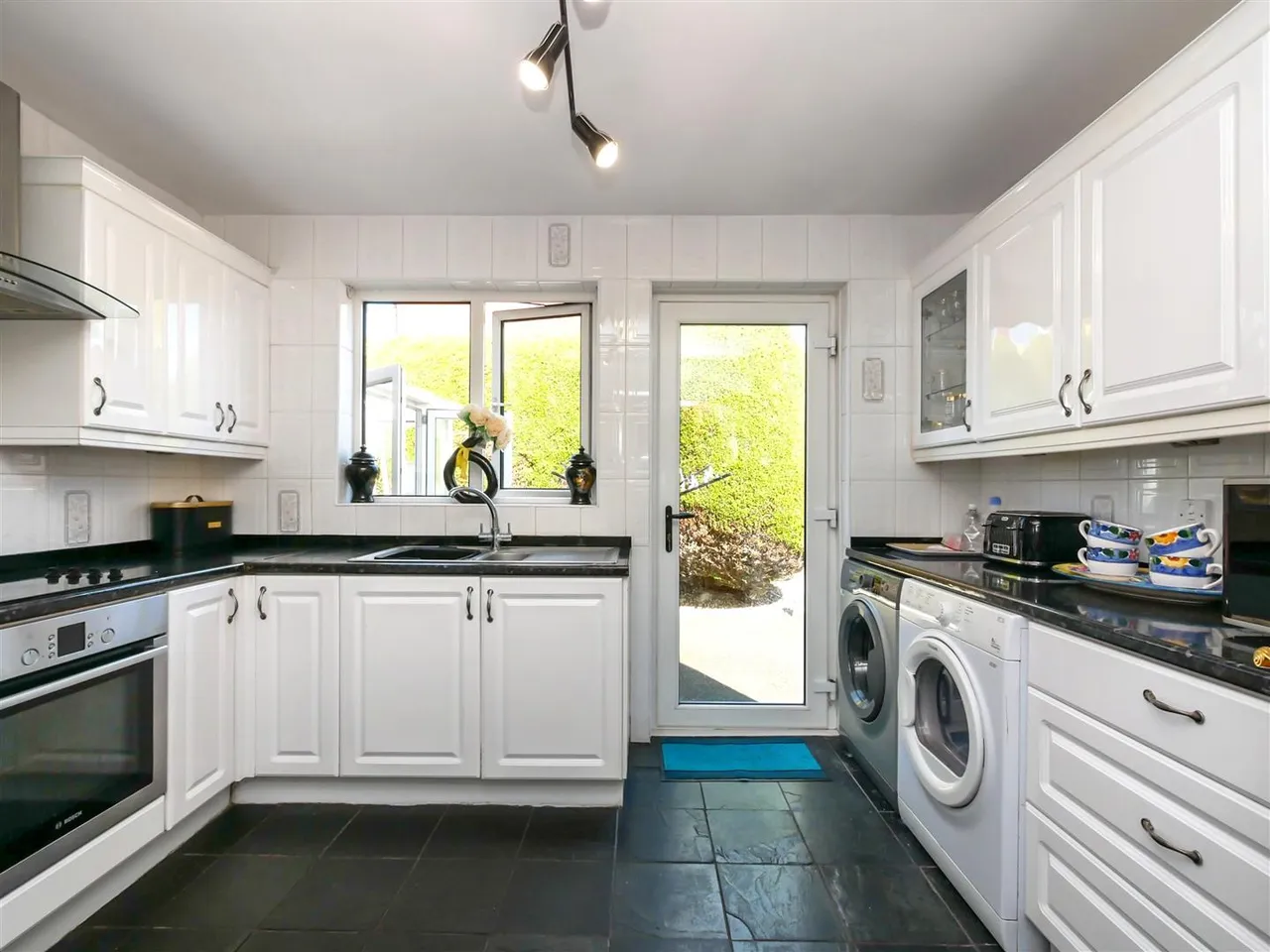 Winchester Drive, Carryduff, BT8, photo 8