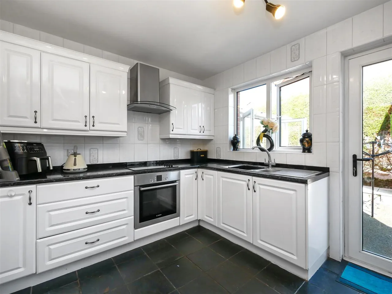 Winchester Drive, Carryduff, BT8, photo 9