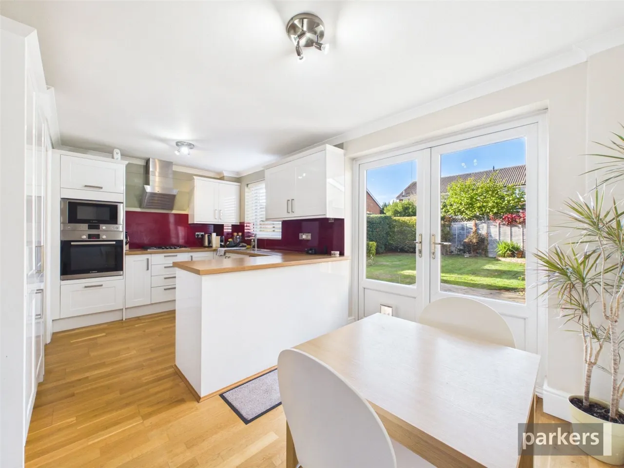 Kingsdown Close, Earley, RG6, photo 4