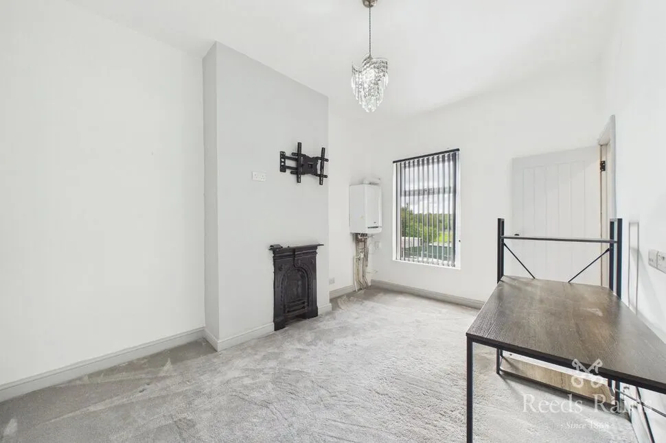 Warrington Road, Abram, Greater Manchester, WN2, photo 7