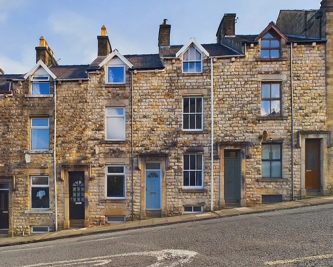 3 bed house for sale, Moogate, Freehold, LA1