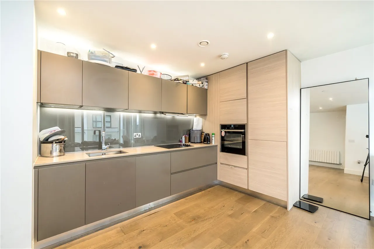Kidbrooke Park Road, Kidbrooke Village, London, SE3 9FZ, photo 5