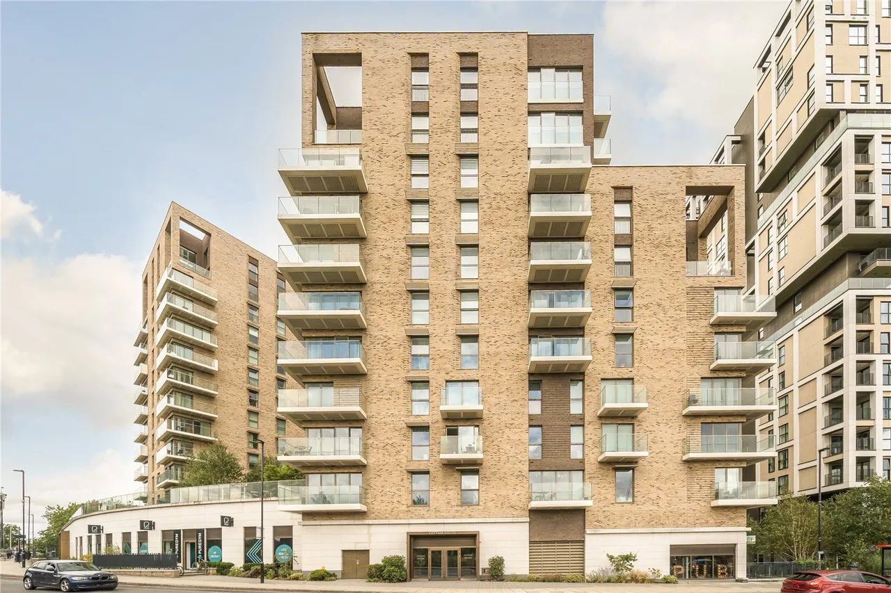 2 bed flat to rent — Kidbrooke Park Road, Kidbrooke Village, London, SE3 9FZ