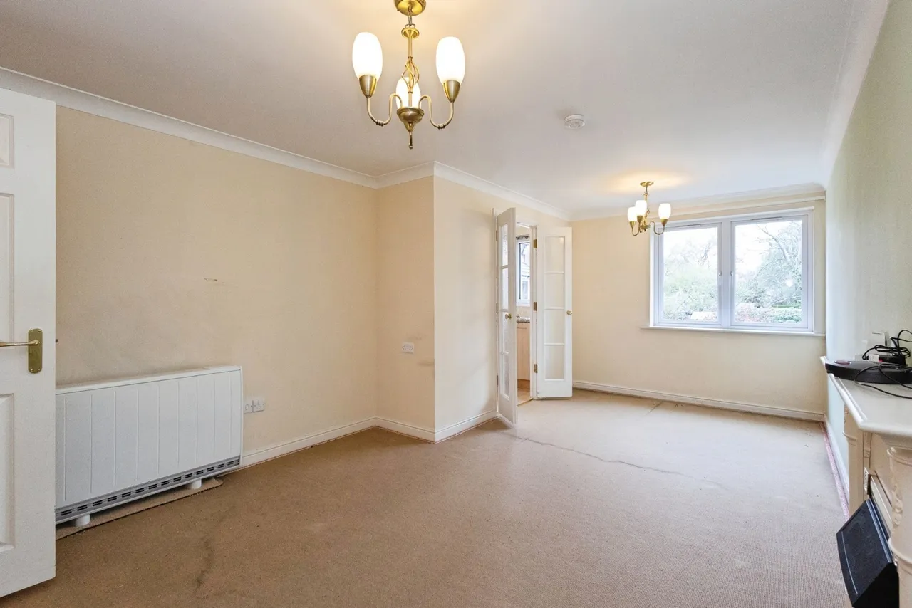 Burnage Lane, Manchester, Greater Manchester, M19, photo 3