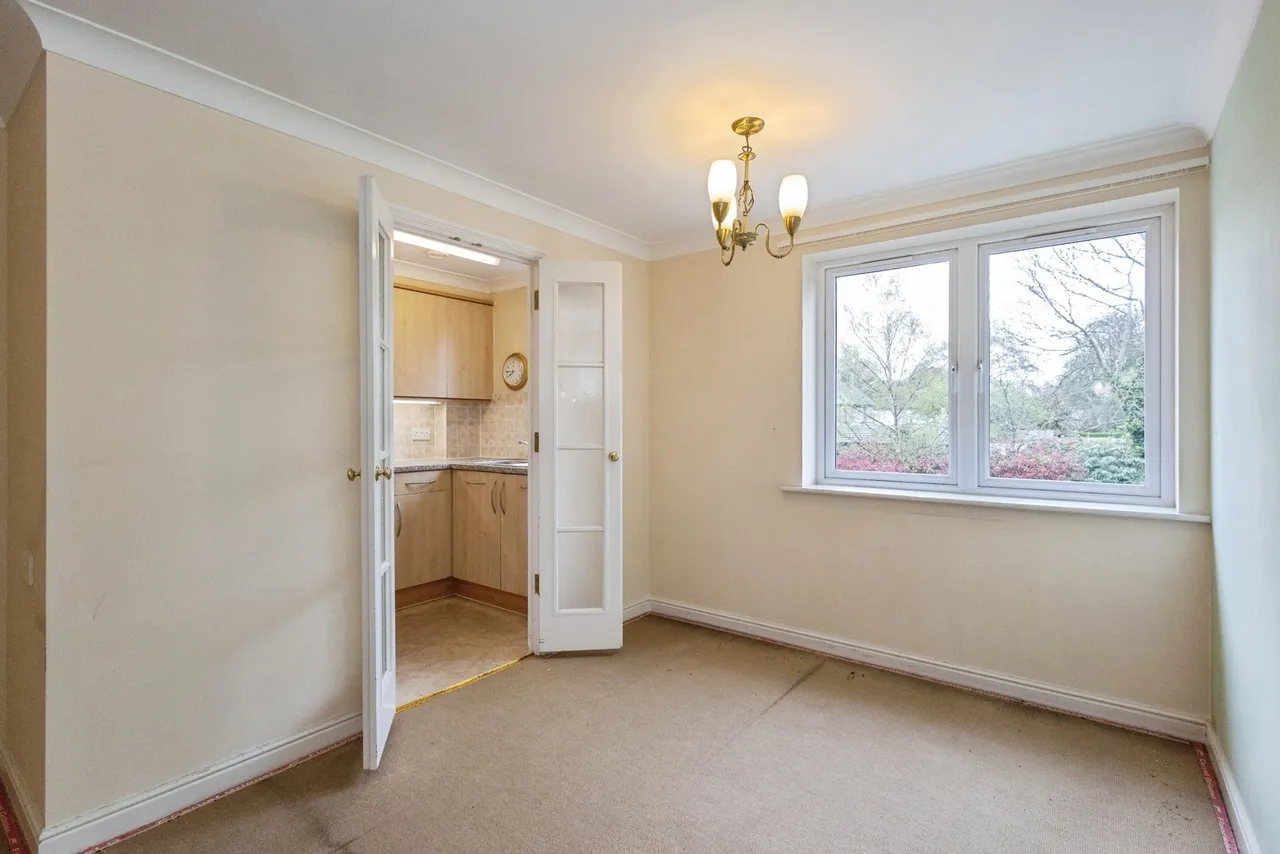 Burnage Lane, Manchester, Greater Manchester, M19, photo 11