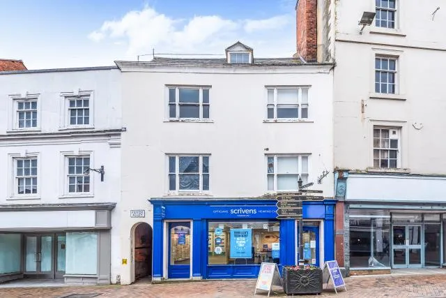 1 bed flat for sale, High Street, Banbury, OX16