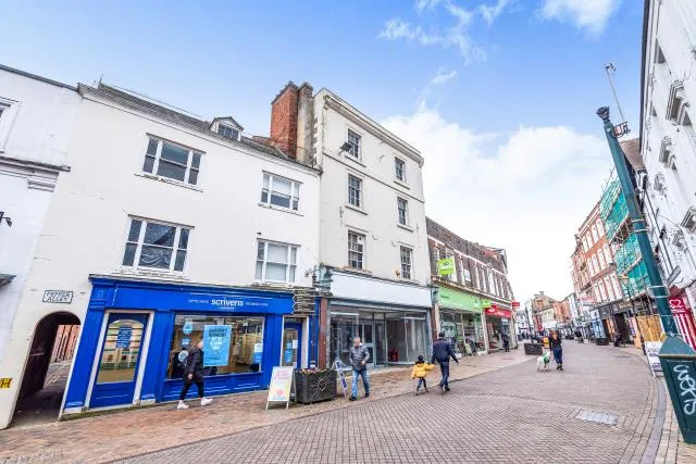 High Street, Banbury, OX16, photo 10