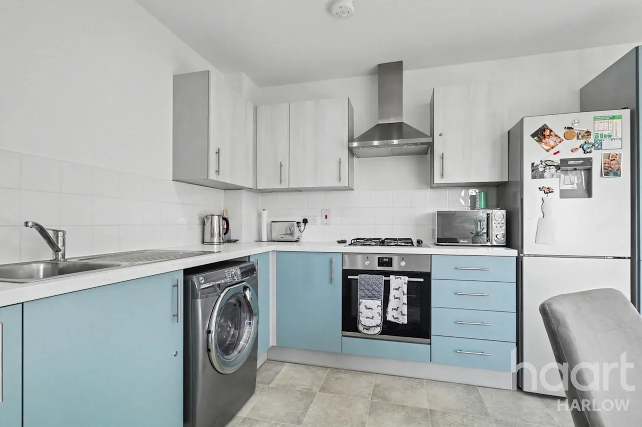 Fieldfare Way, Harlow, CM17, photo 11