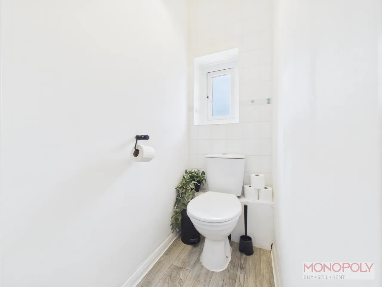 Sarn Lane, Hope, LL12, photo 15