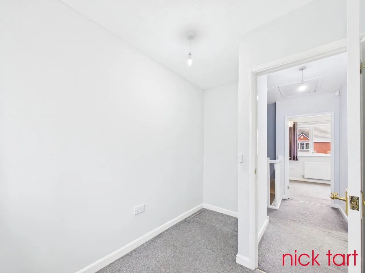 Coseley, Bilston, WV14, photo 9
