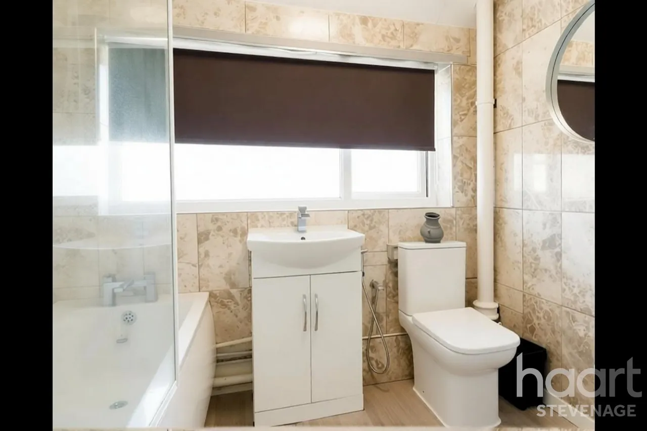 Beech Drive, Stevenage, SG2, photo 2