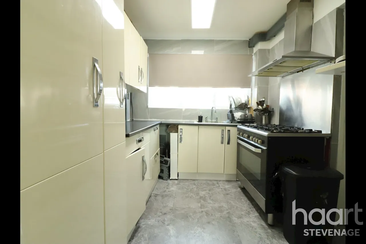 Beech Drive, Stevenage, SG2, photo 11