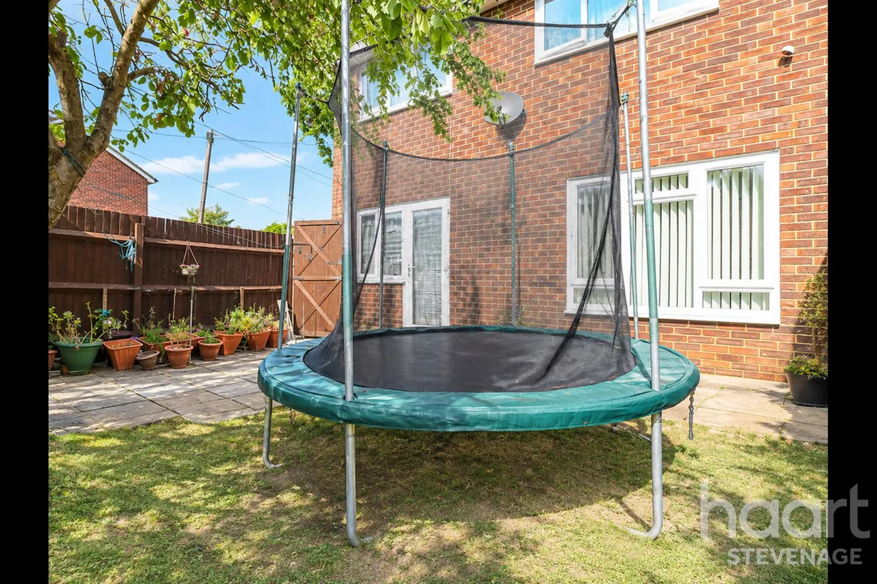 Beech Drive, Stevenage, SG2, photo 9