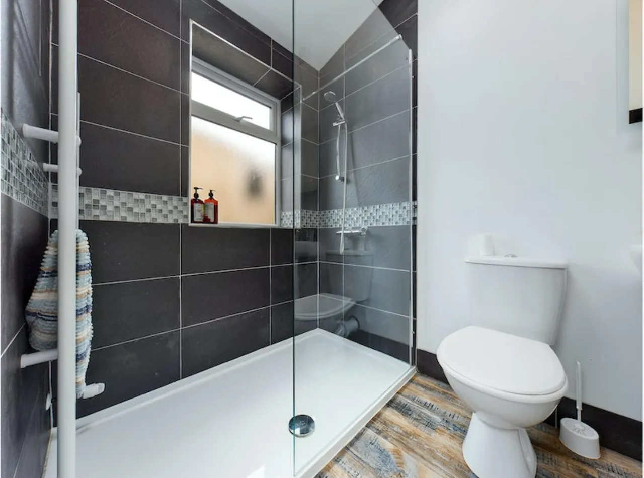 Shepherds Lane, Chester, CH2, photo 15