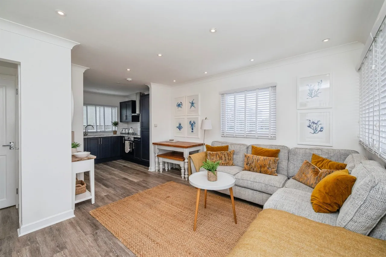 2 bed park home for sale — Mill Lane, Bacton, Norwich