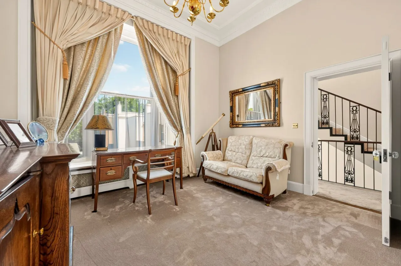 Chester Terrace, Regent's Park, NW1, photo 11