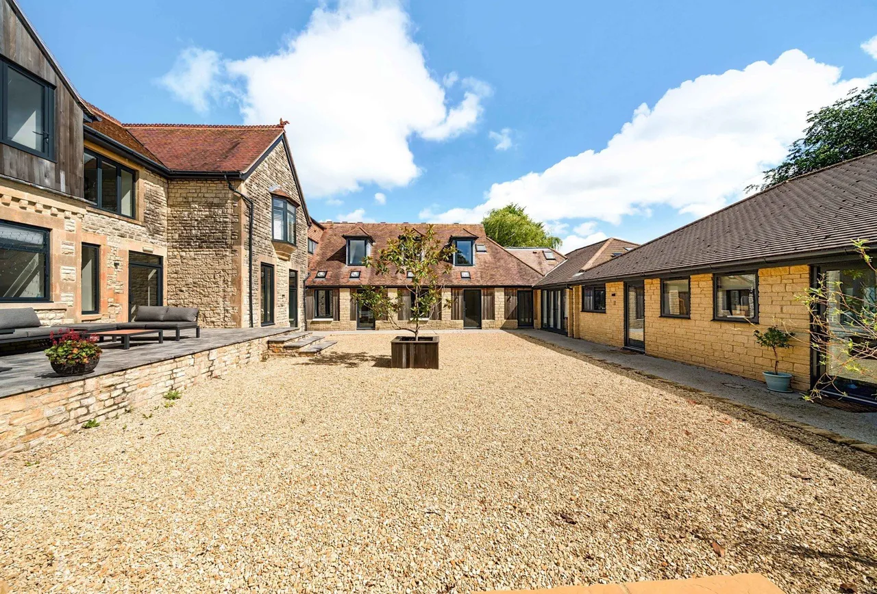 Loves Hill Court, Bath, South Road, BA2 0ER, photo 15