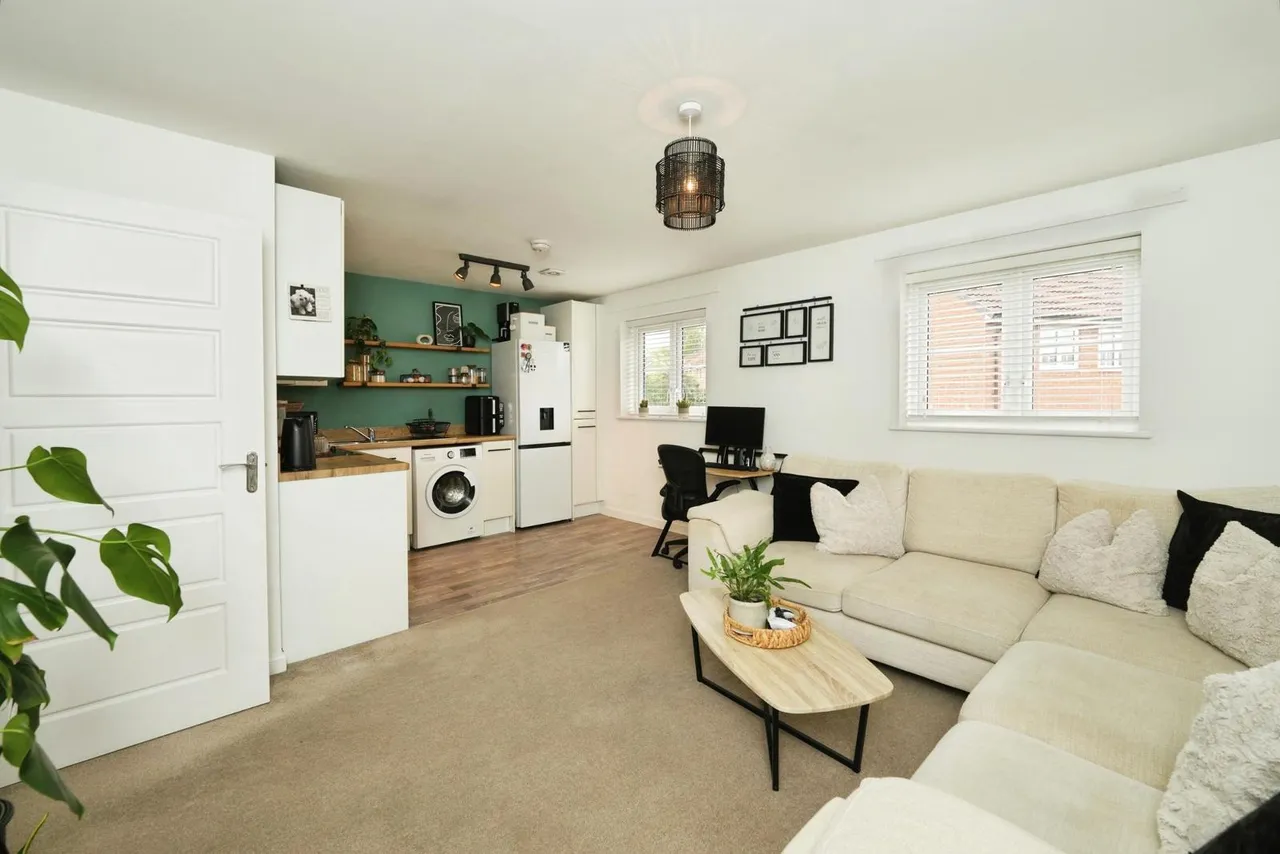 Corn Rows, Thornbury, BS35, photo 2